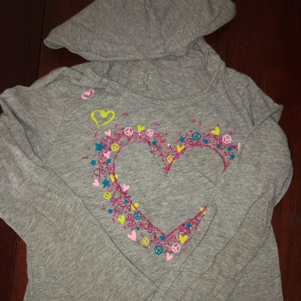 Long sleeve heart tee